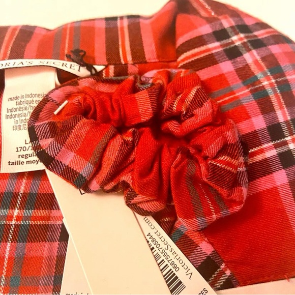 Victoria's Secret 3pcs Plaid Flannel Pajama Set Long Pants Shirt Plaid - Picture 5 of 6